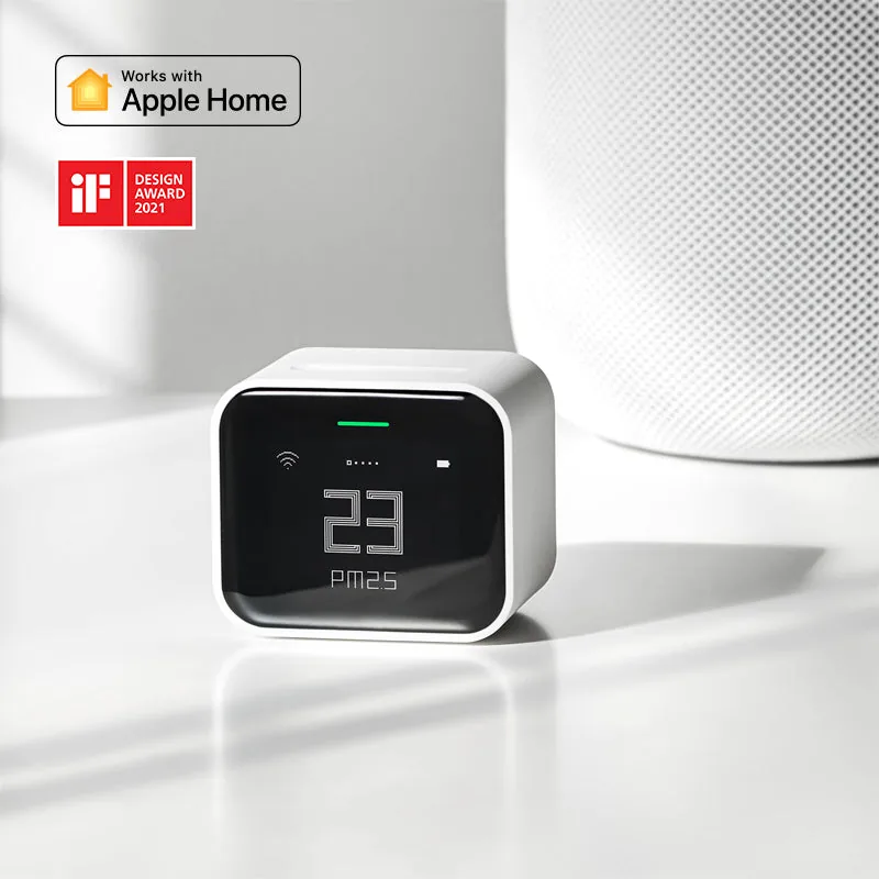 Qingping Air Monitor Lite showing PM2.5 readings